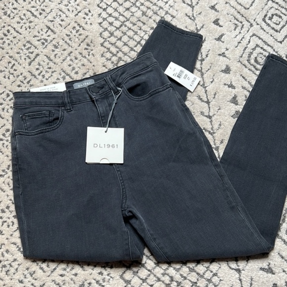 DL1961 Chrissy Ultra High Rise Skinny Jean in Battle, size 27 NWT - Picture 5 of 5